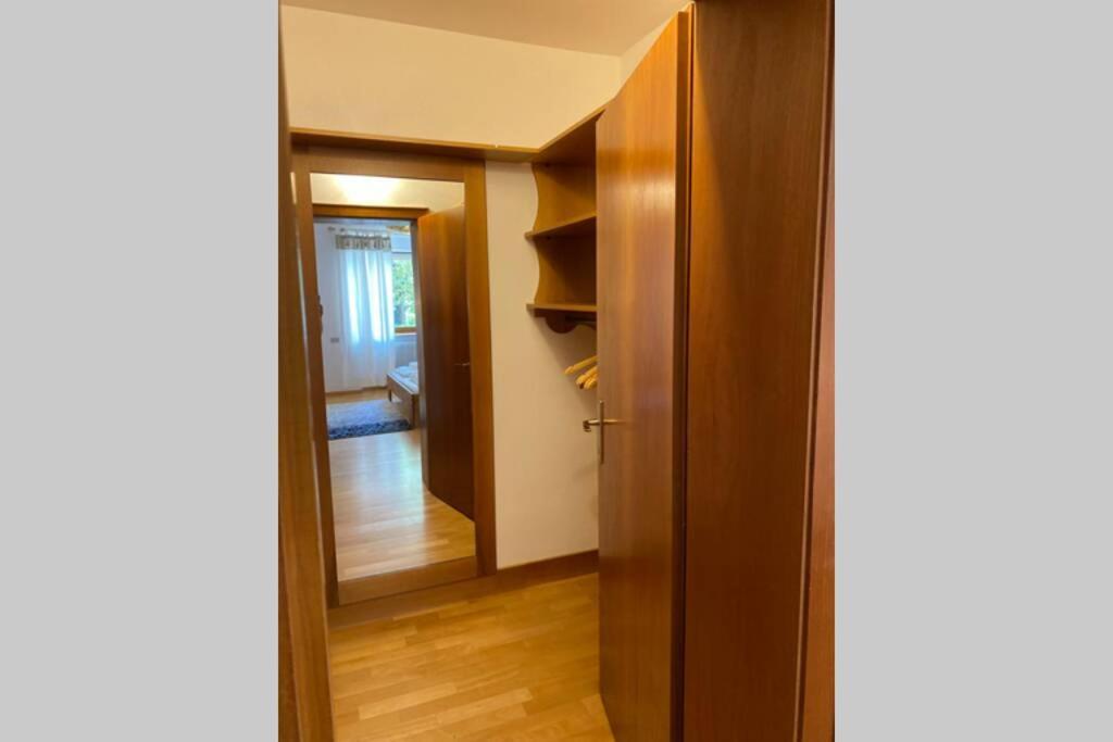 Grosse Wohnung Mit Garagenparkplatz Fiè Zewnętrze zdjęcie